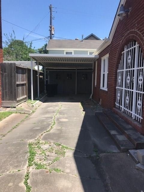 4625 Bell Street - Photo 24