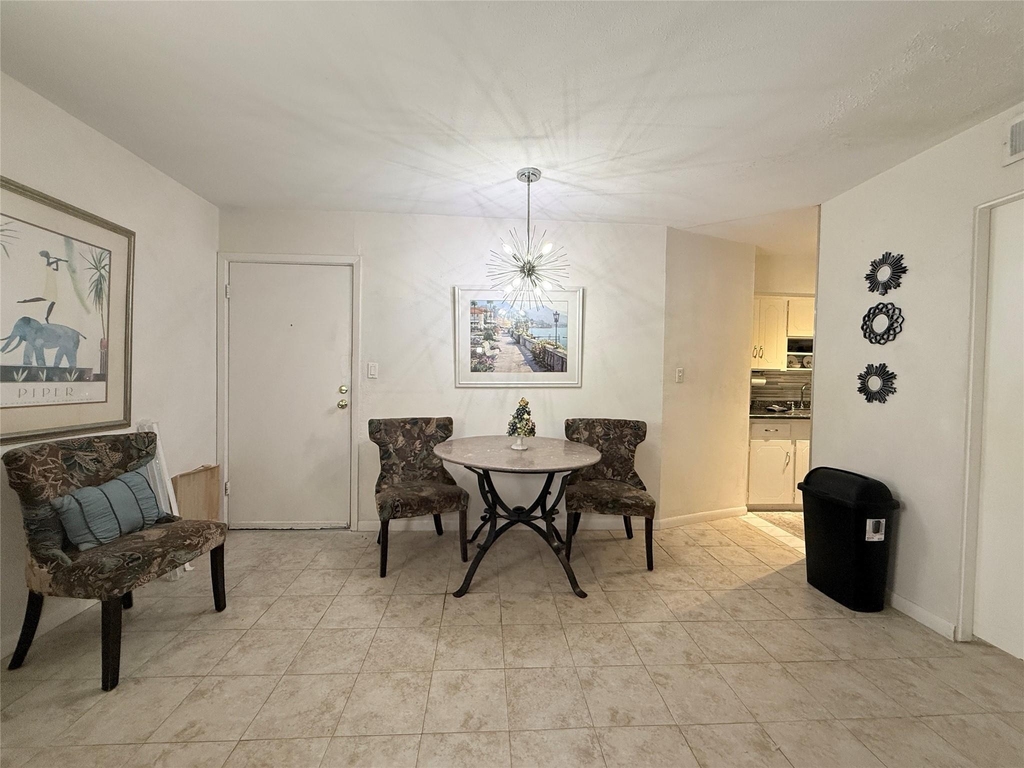 5861 Inwood Drive - Photo 4