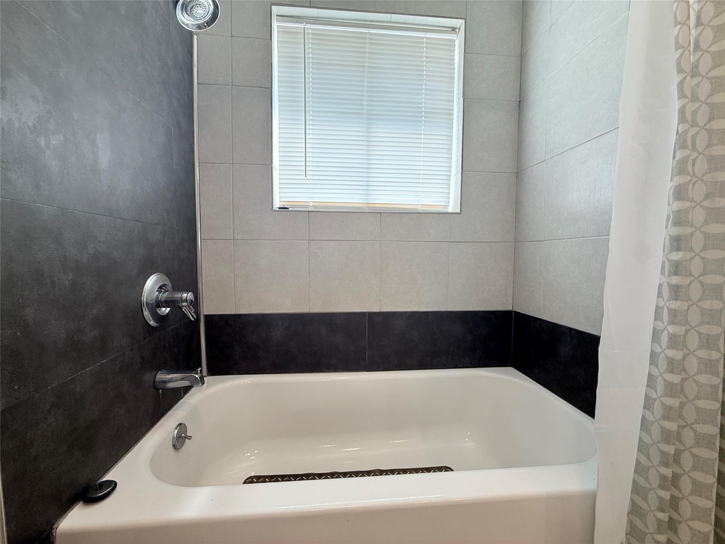5861 Inwood Drive - Photo 15