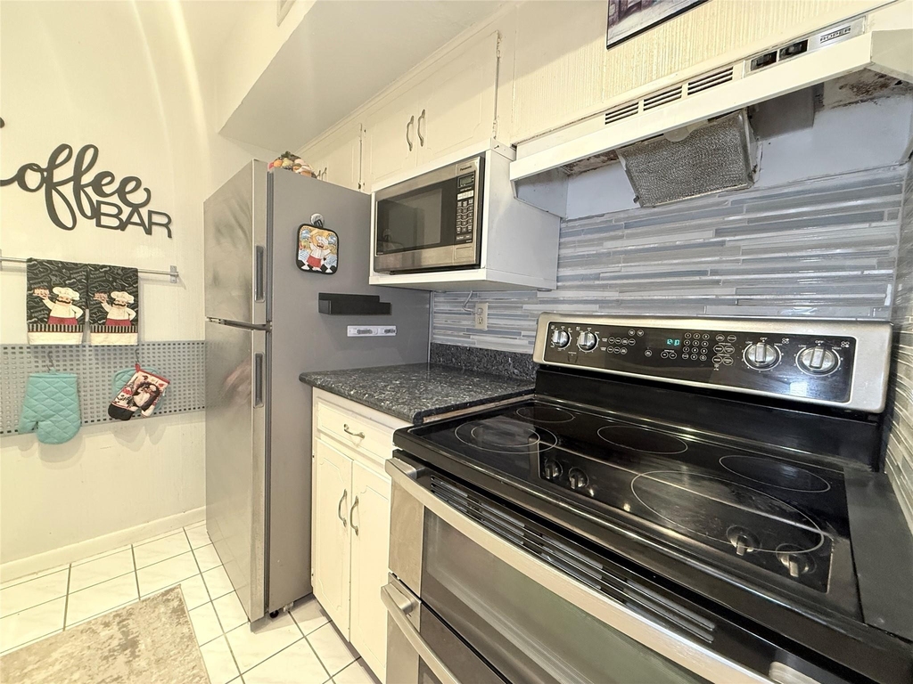 5861 Inwood Drive - Photo 8