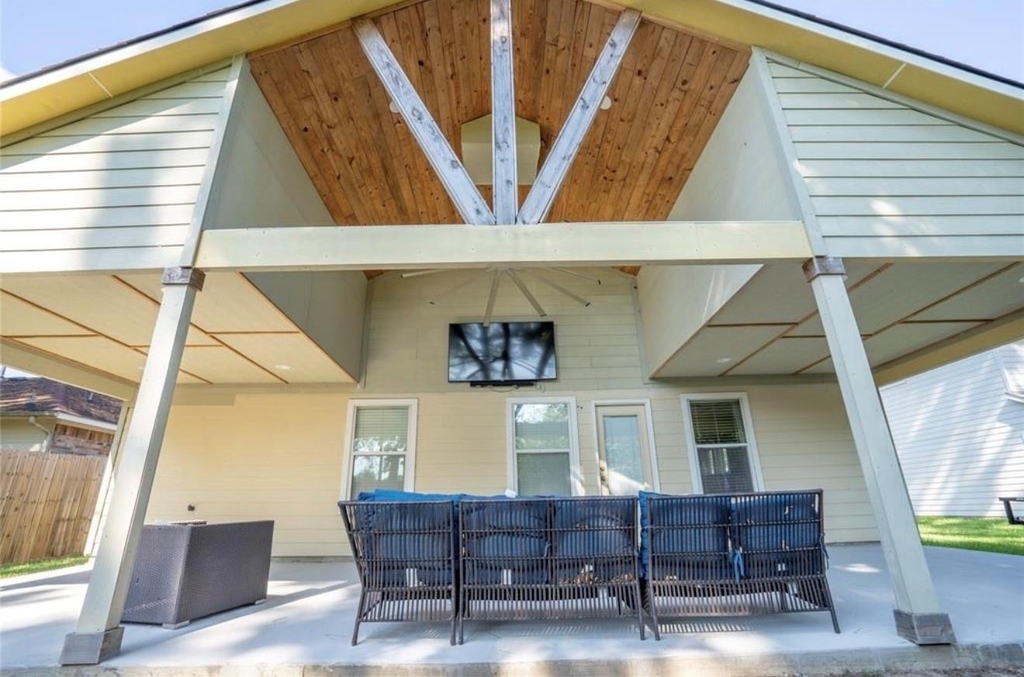 16706 Camber Court - Photo 13