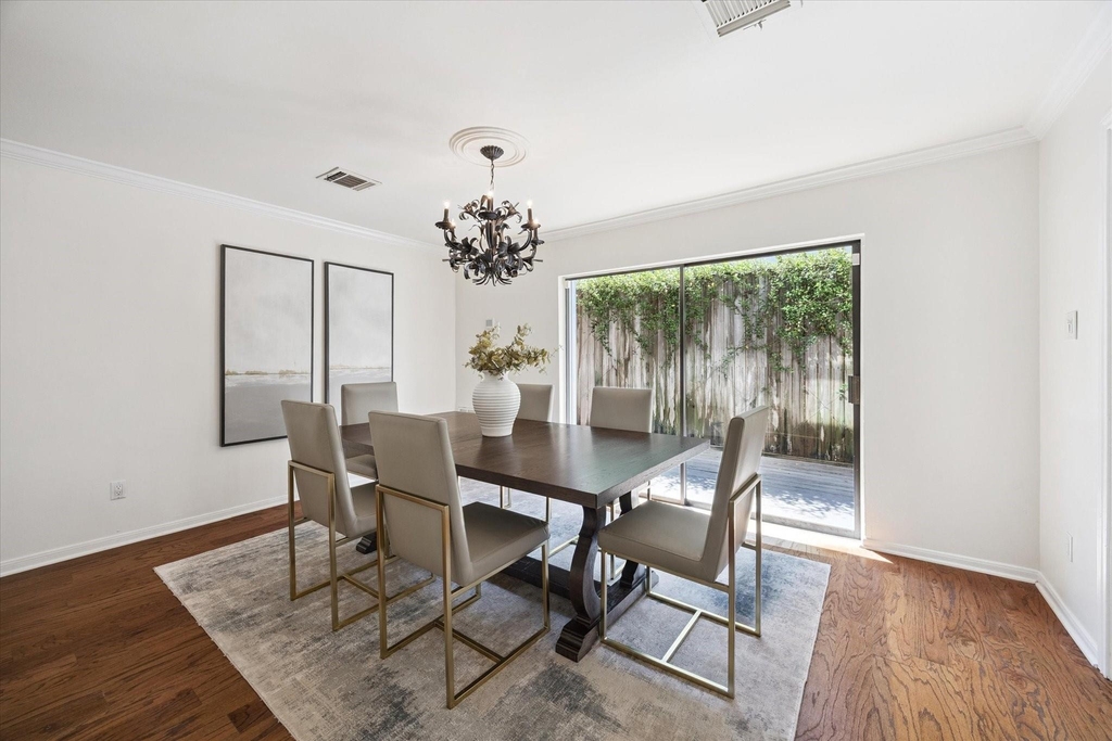 2422 Nantucket Drive - Photo 3