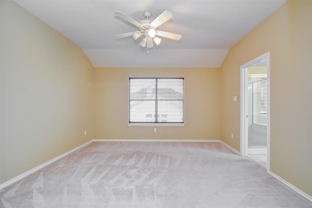 5723 Vinemont Lane - Photo 13