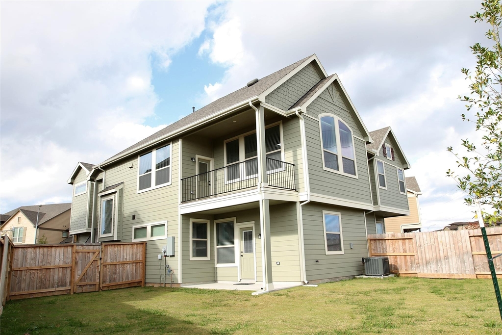 12102 La Strada Street - Photo 32