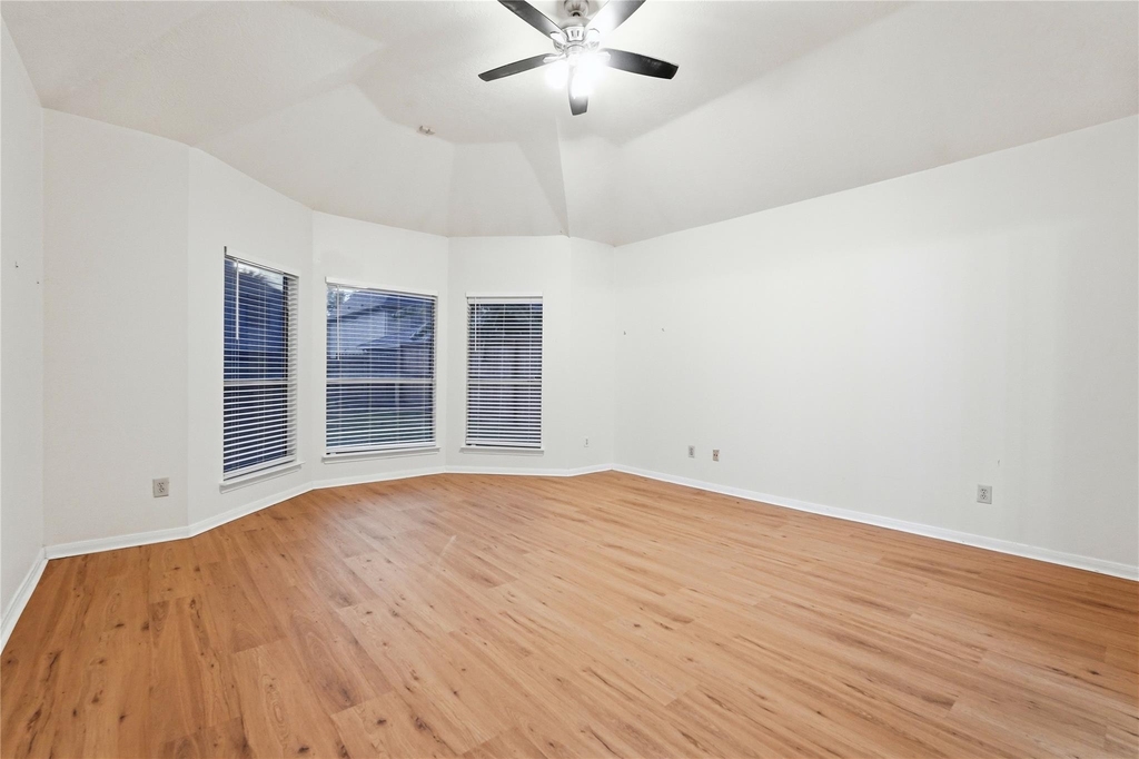 14203 Torrey Forest Drive - Photo 17