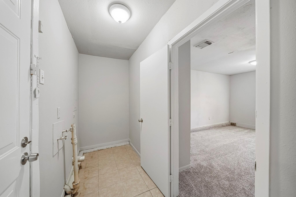 3938 Alsace Street - Photo 7