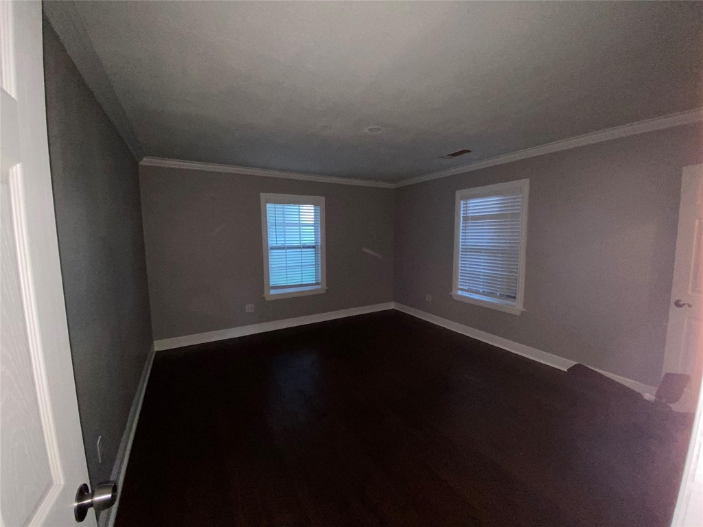 8628 Highway 6 - Photo 10