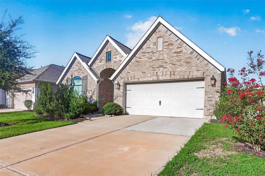 10735 Lacaille Lane - Photo 1