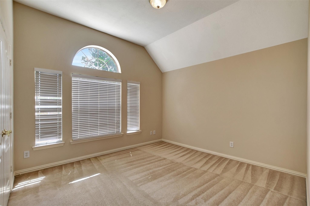 24803 Haverford Road - Photo 36