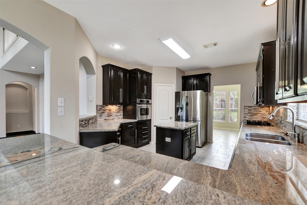 24803 Haverford Road - Photo 21