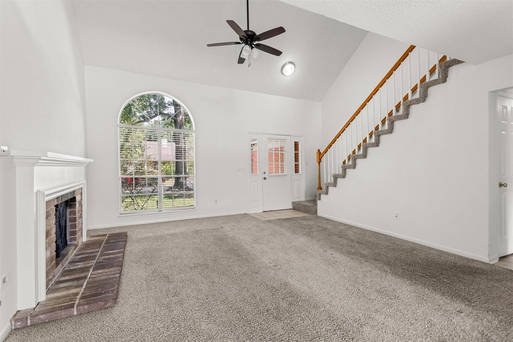 17023 Boyton Lane - Photo 3