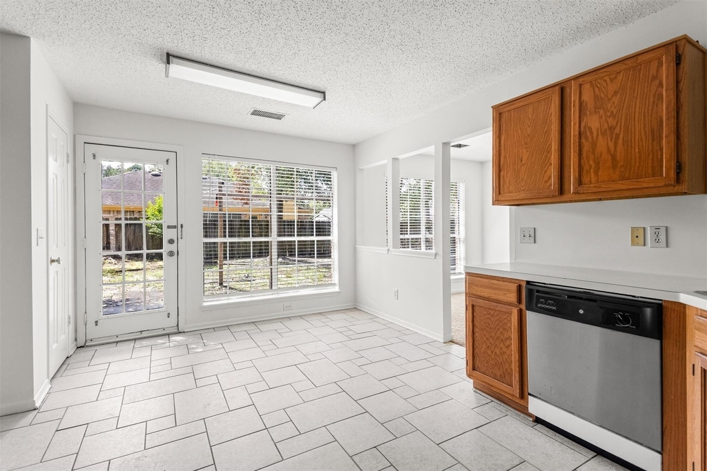 17023 Boyton Lane - Photo 6