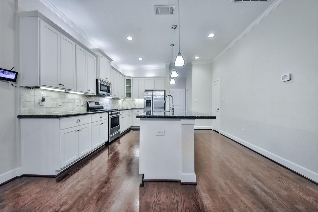 5337 Kansas Street - Photo 9