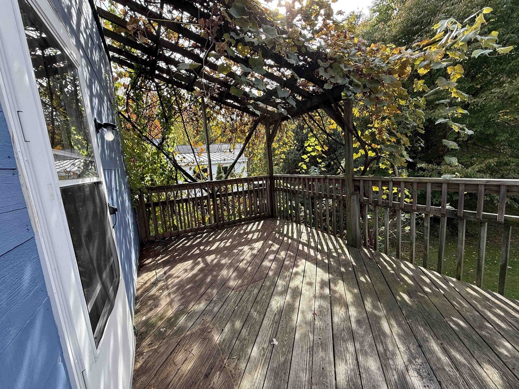 233 South - Photo 11