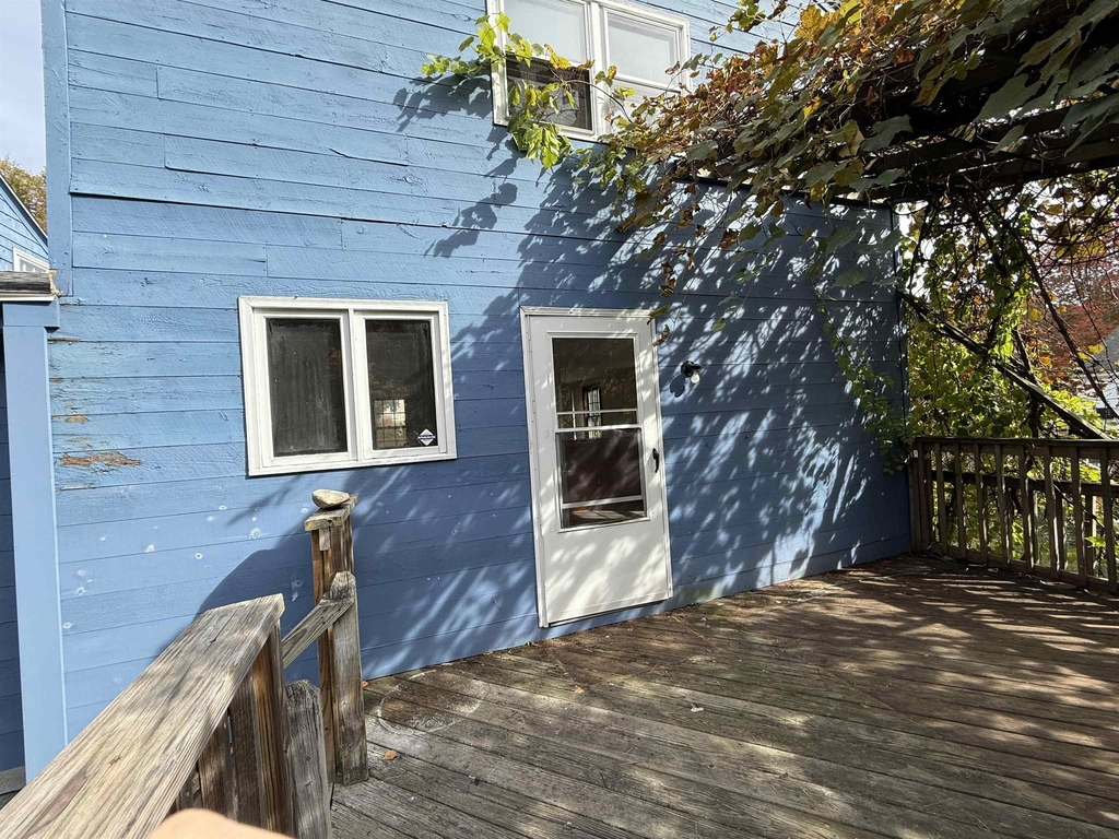 233 South - Photo 12