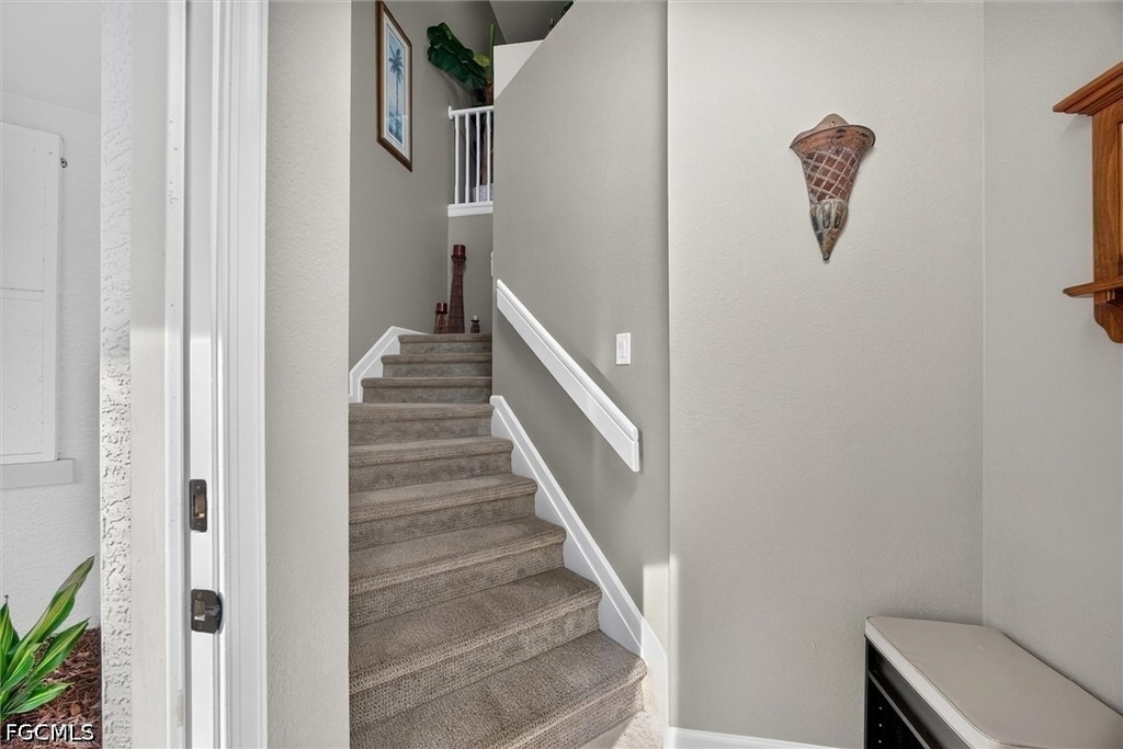 3021 Meandering Way - Photo 23