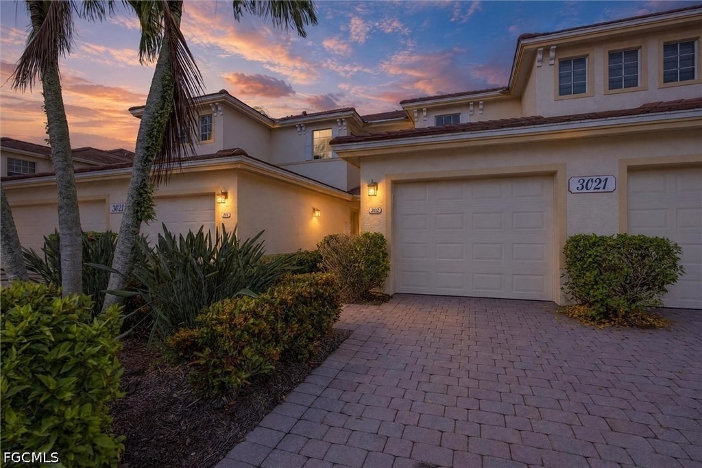 3021 Meandering Way - Photo 6