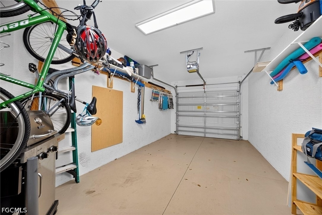 3021 Meandering Way - Photo 36
