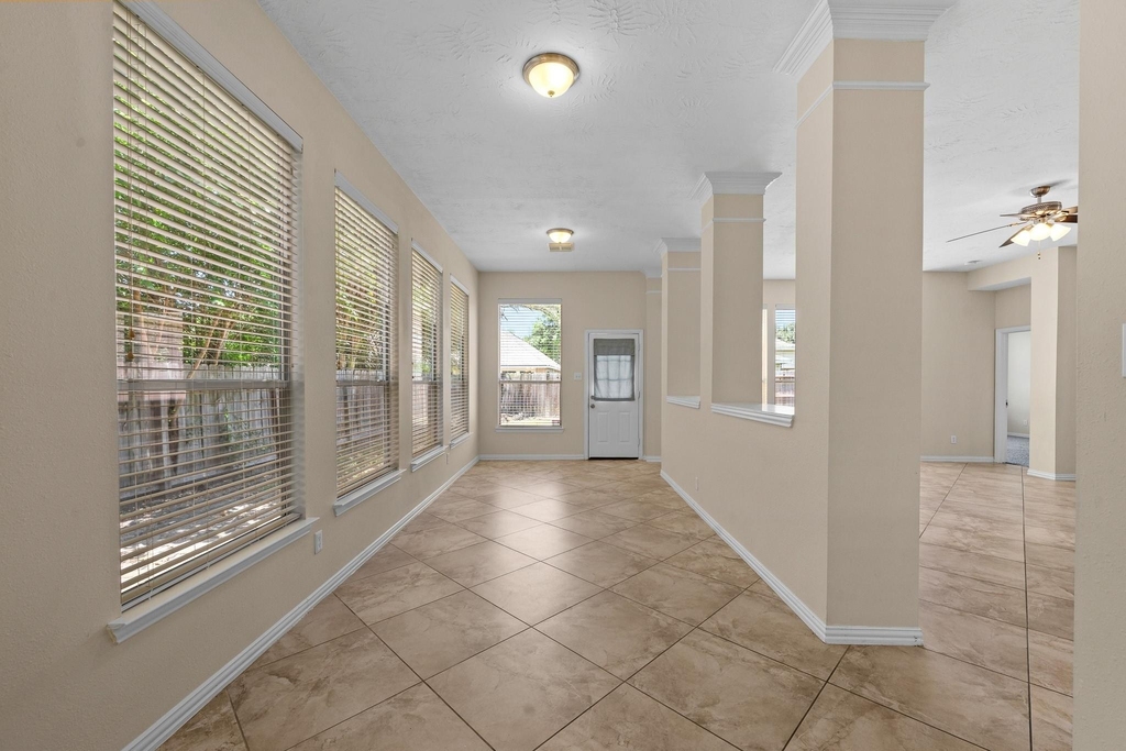 7418 Parkcross Place - Photo 10