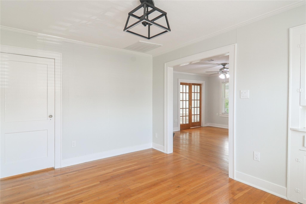 2148 Sul Ross Street - Photo 9