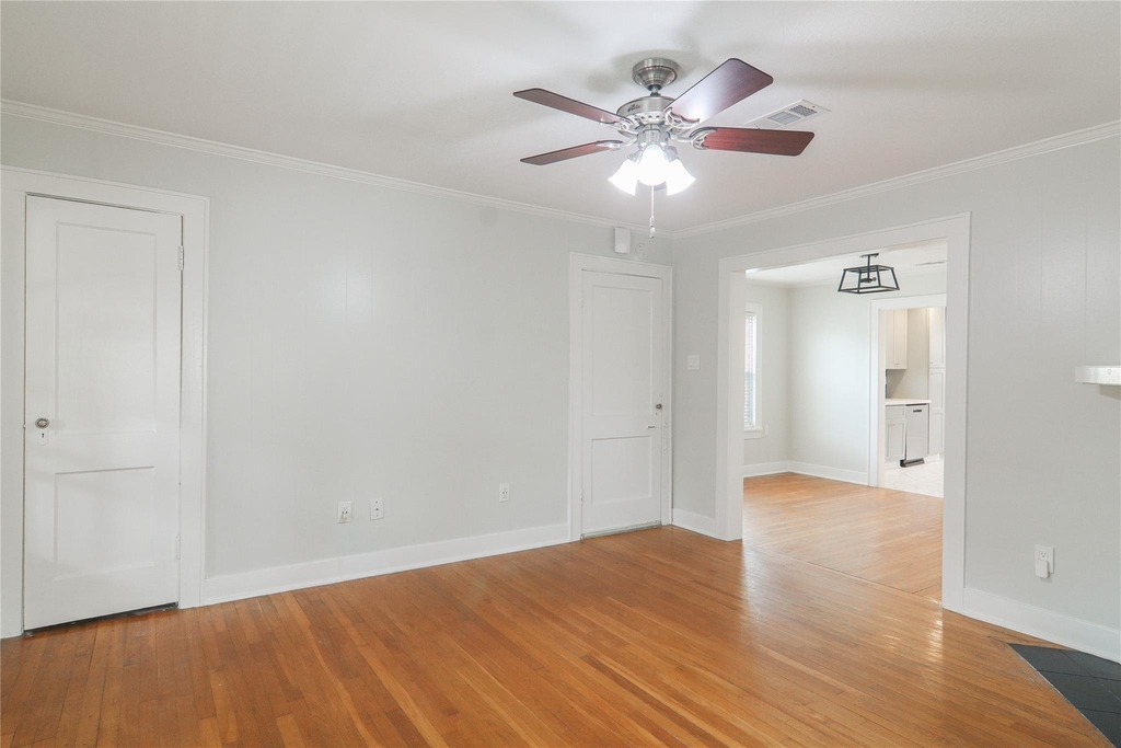 2148 Sul Ross Street - Photo 5