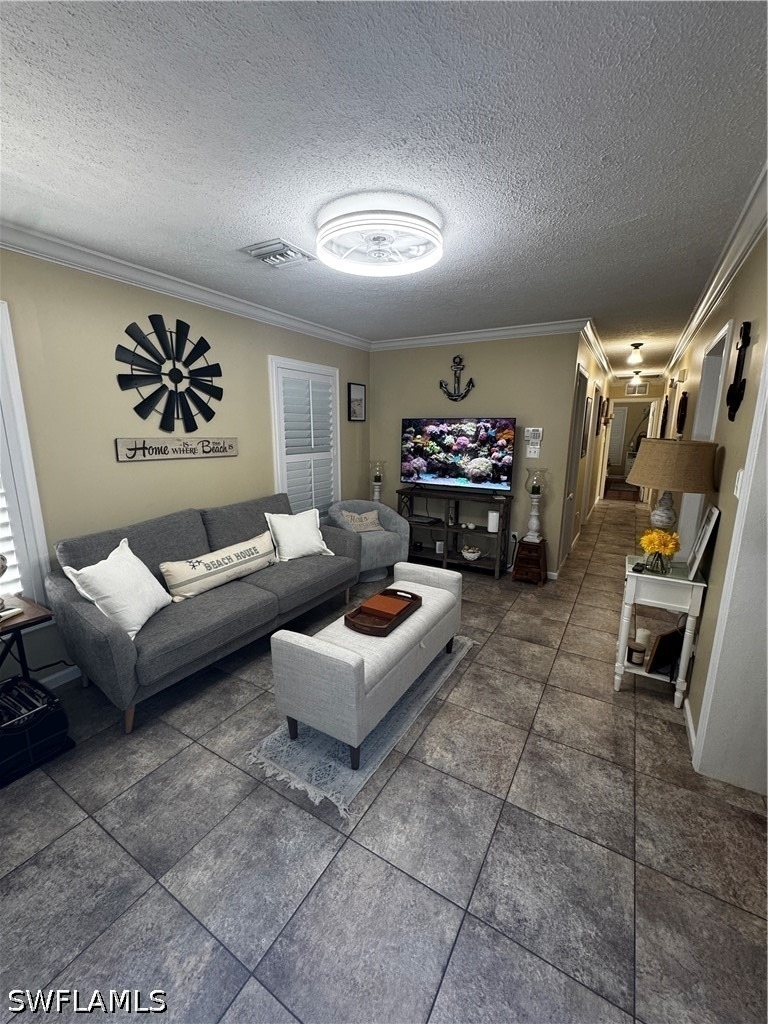 110 Leawood Circle - Photo 1