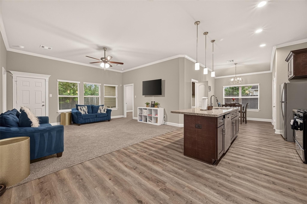 4509 Davenport Street - Photo 10