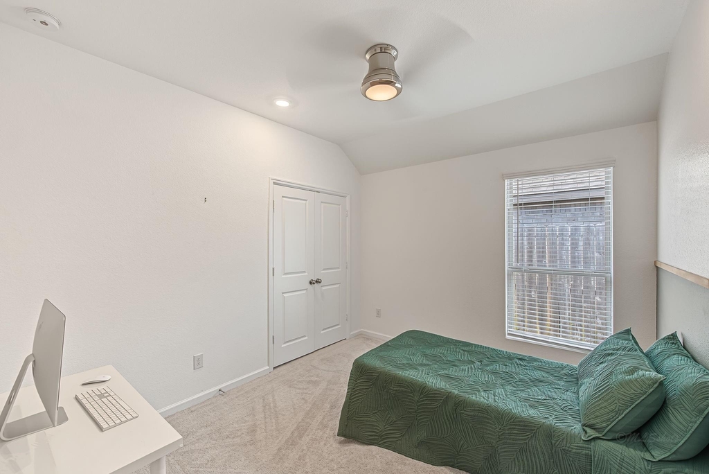 30311 Tall Fescue Drive - Photo 18