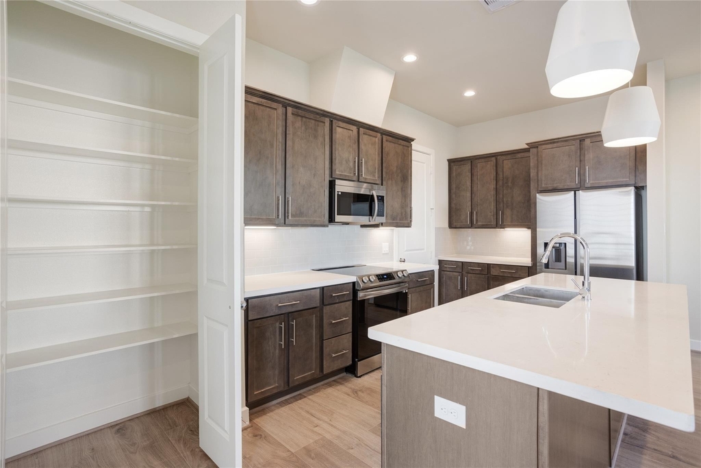 5923 Jasper Jones Way - Photo 2