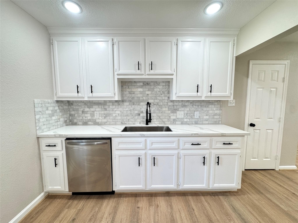 10629 Fairfax Street - Photo 6