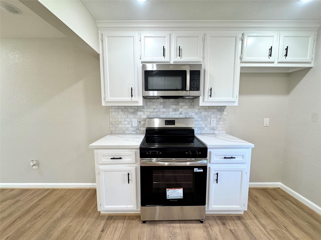10629 Fairfax Street - Photo 5