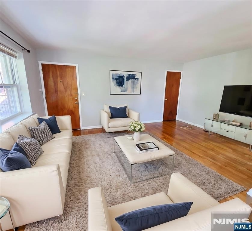 110 Elm - Photo 1