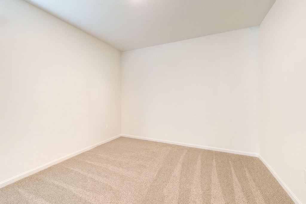 1106 Isola Bella Drive - Photo 4