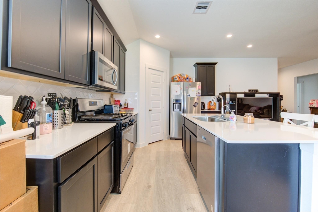 1106 Isola Bella Drive - Photo 9