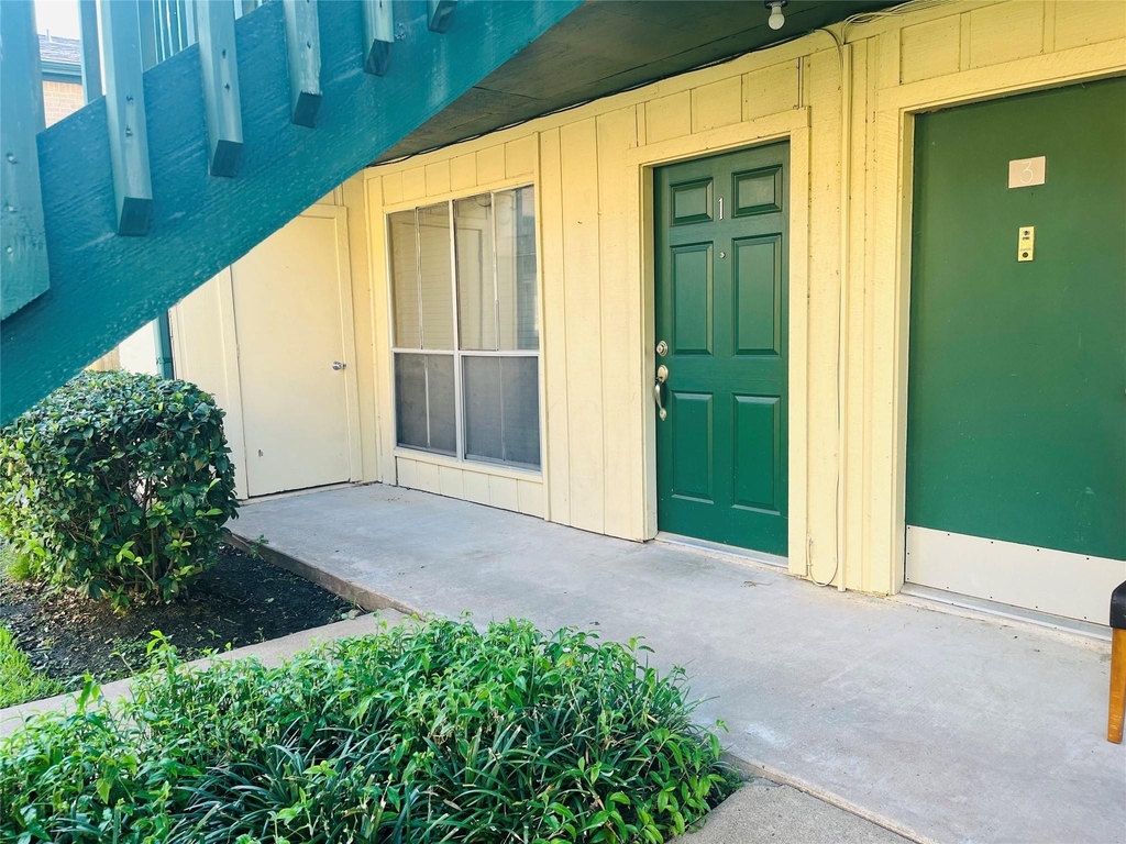 1516 Bay Area Blvd Boulevard - Photo 0