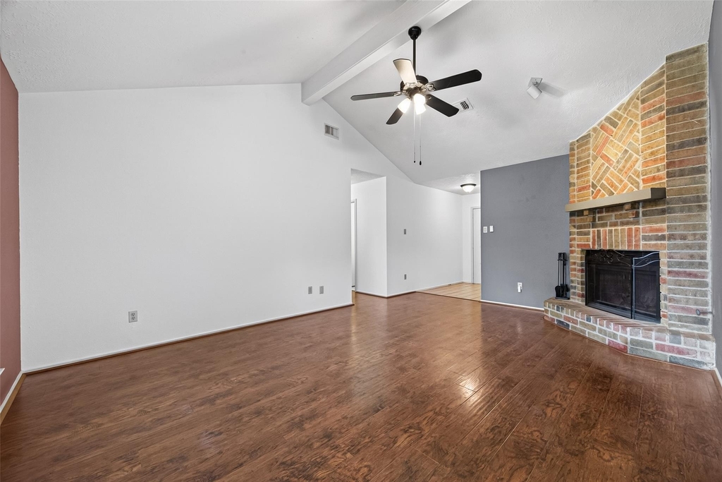 7522 Flair Oaks Drive - Photo 3