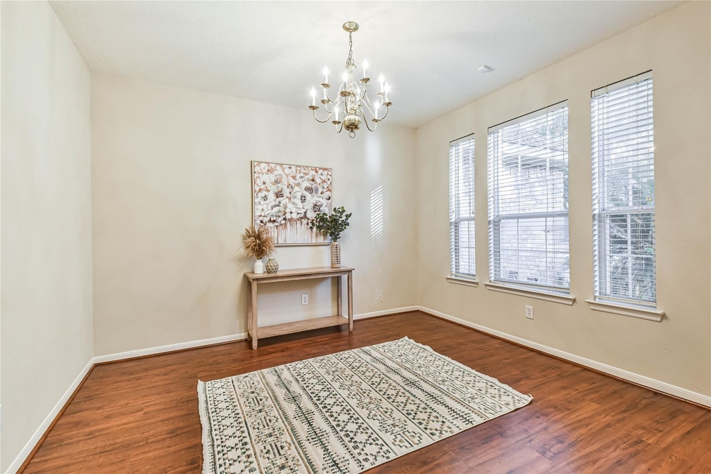 109 N Acacia Park Circle - Photo 4