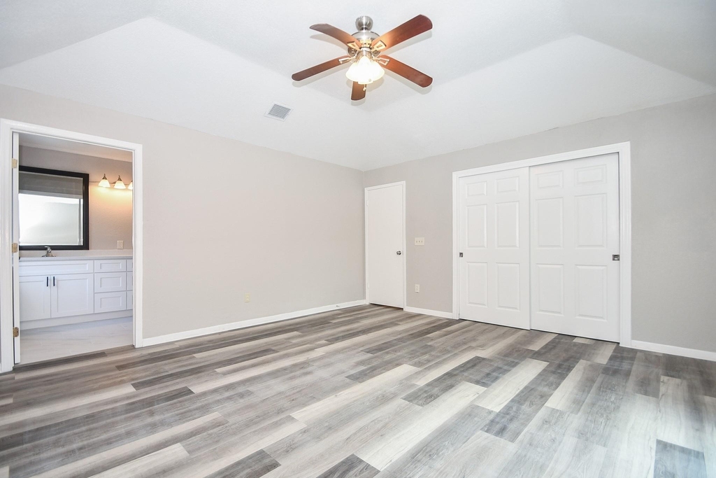 21707 Park Valley Drive - Photo 24