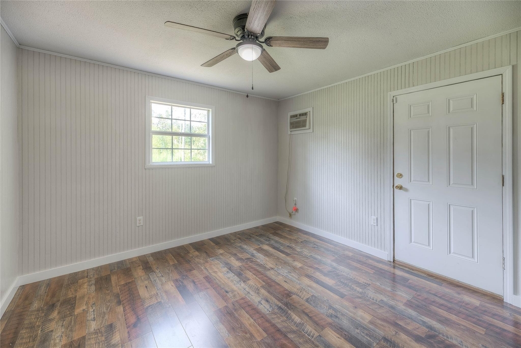 415 E Sherwood Drive - Photo 10