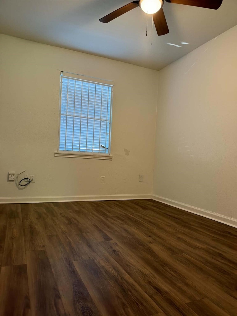 10952 Bexley Drive - Photo 4