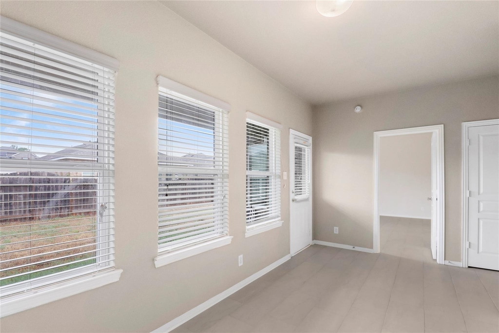 21239 Flowering Crape Myrtle Drive - Photo 22