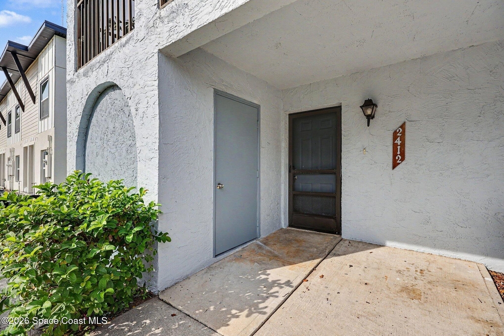 2412 Fox Hollow Drive - Photo 1