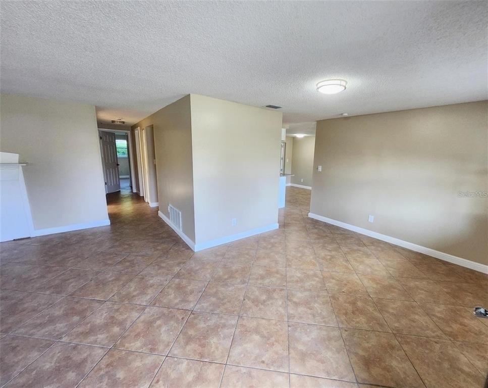 7146 Carmel Avenue - Photo 3