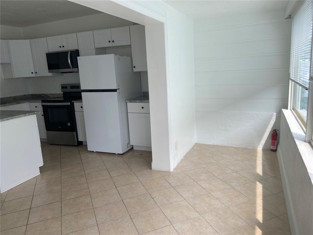 13321 E 1st - Photo 10