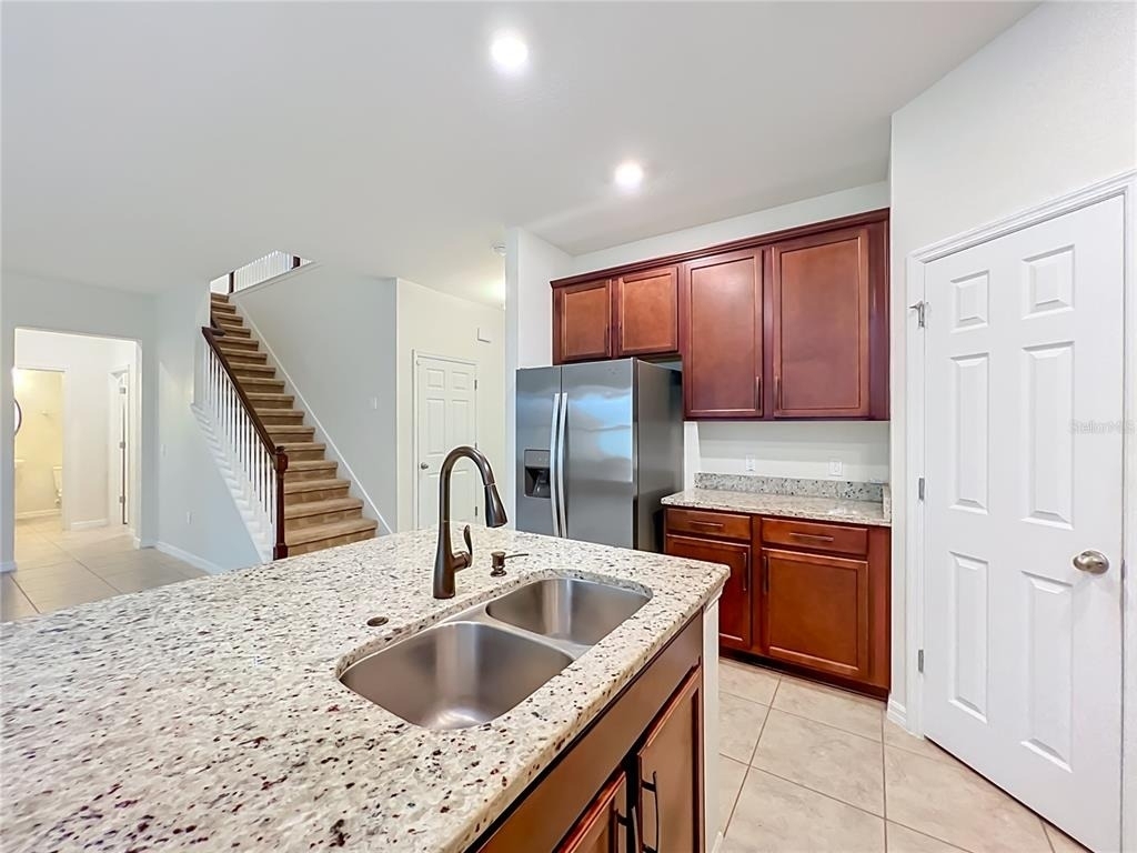 14259 Lake Preserve Boulevard - Photo 11