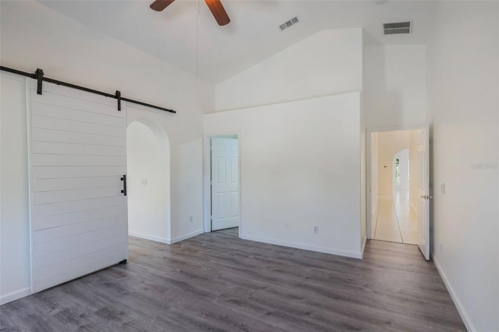 9838 Pecky Cypress Way - Photo 18
