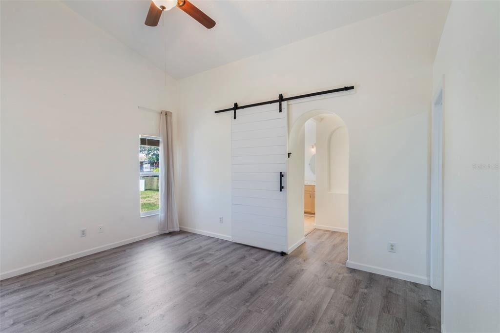 9838 Pecky Cypress Way - Photo 19
