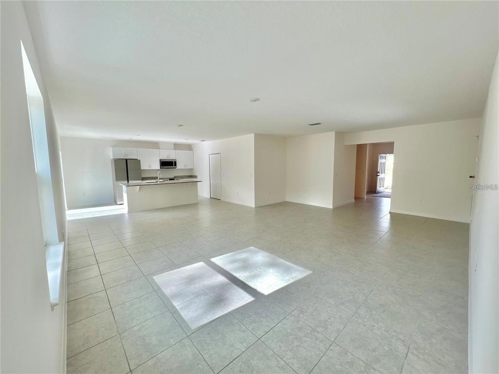 560 Walnut Avenue - Photo 5