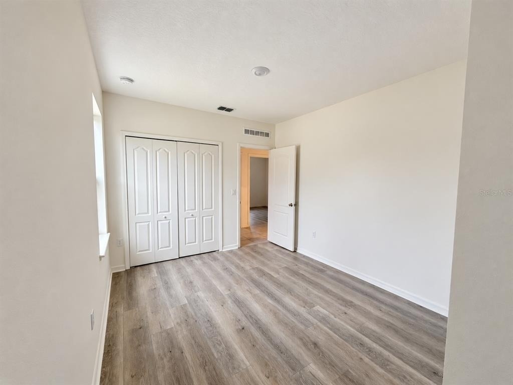 560 Walnut Avenue - Photo 20