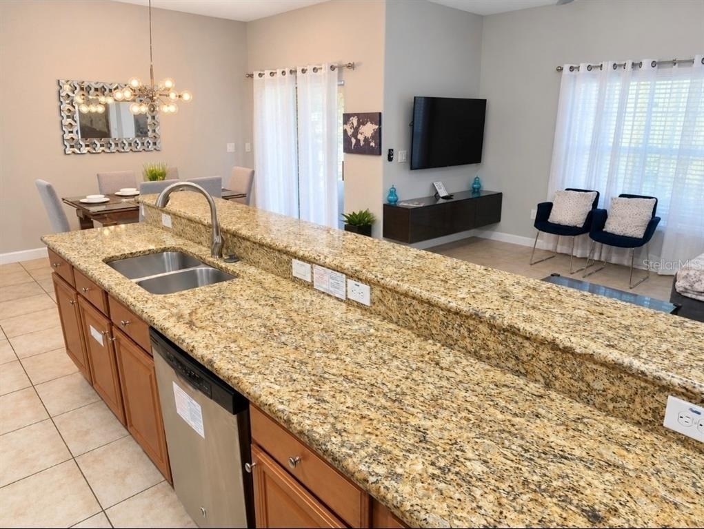 8961 Bismarck Palm Rd - Photo 7